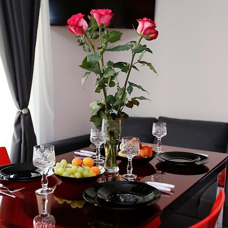 Deluxe 2 Studios City Center Burgas Extérieur photo