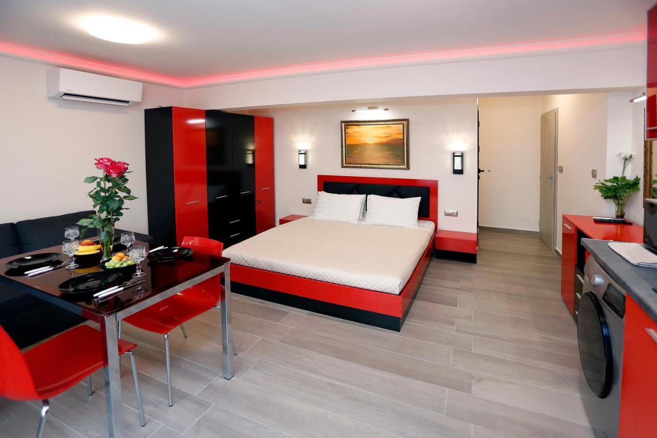 Deluxe 2 Studios City Center Burgas Extérieur photo