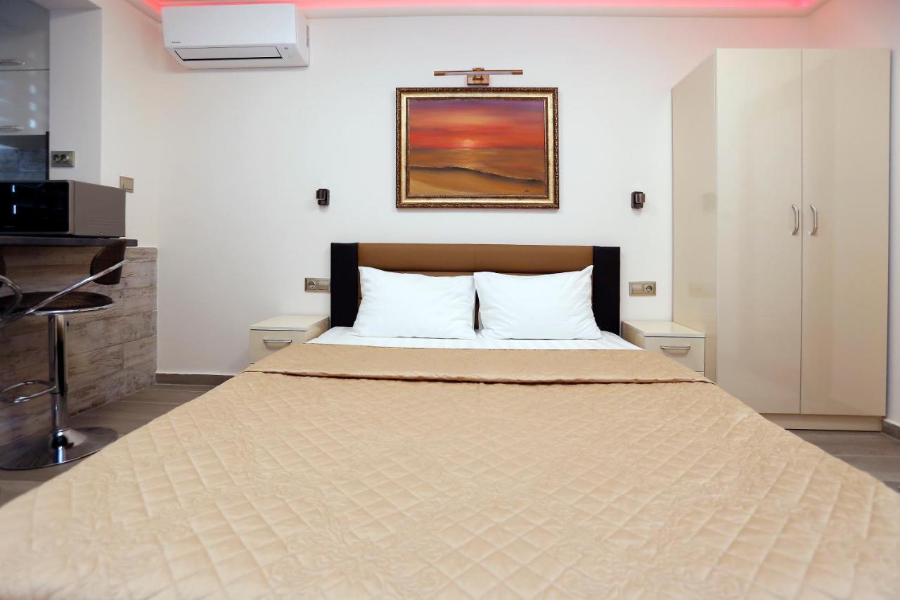 Deluxe 2 Studios City Center Burgas Extérieur photo