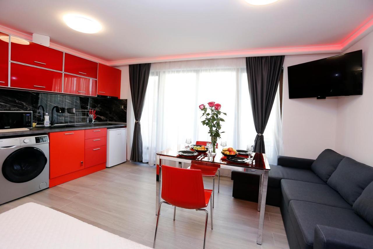 Deluxe 2 Studios City Center Burgas Extérieur photo