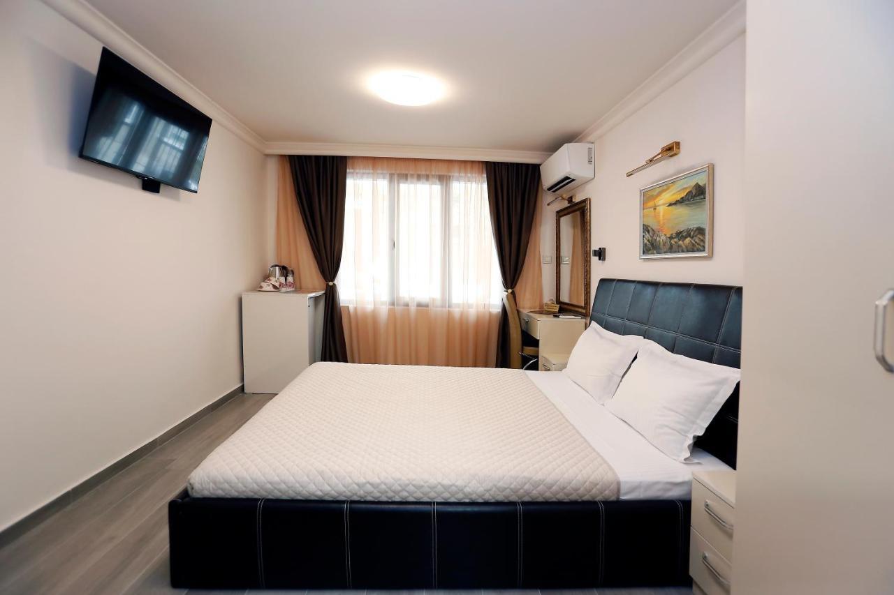 Deluxe 2 Studios City Center Burgas Extérieur photo