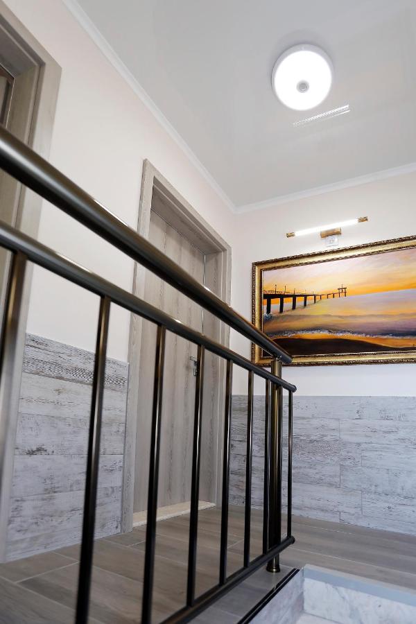 Deluxe 2 Studios City Center Burgas Extérieur photo